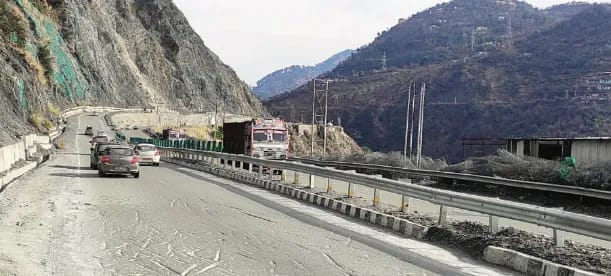 Srinagar–Jammu highway open, traffic slow in Ramban–Banihal stretch