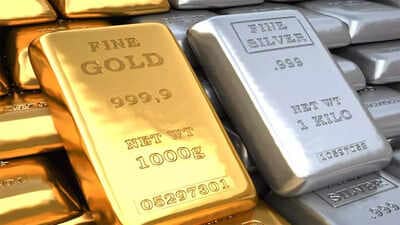 Gold import volume dips 18%, silver surges 56%